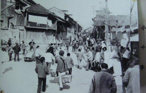 圖1：銅仁主城區(qū)舊景。銅仁日?qǐng)?bào)社資料圖片.jpg